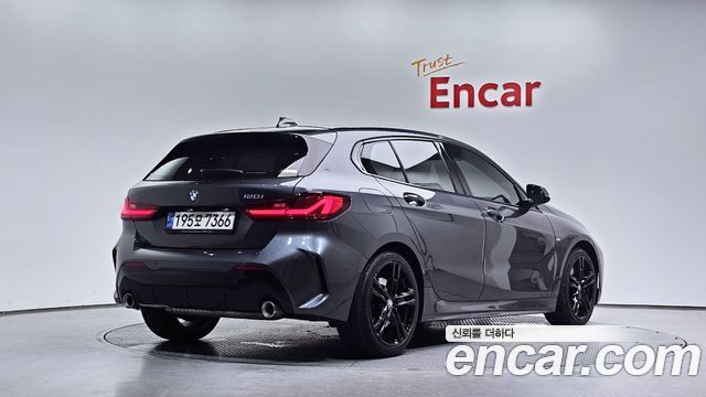 BMW 1 Series (F40) 120i M Sports 2021 — фото 2