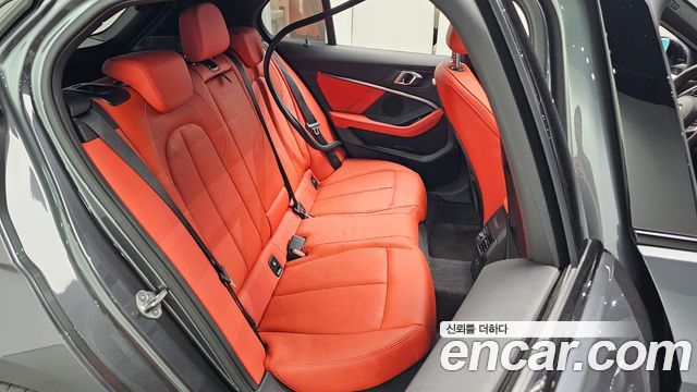 BMW 1 Series (F40) 120i M Sports 2021 — фото 11