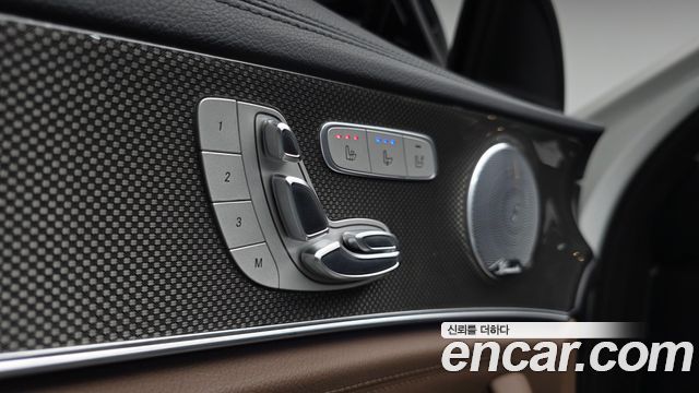 Mercedes-Benz E-Class (W213) E53 AMG 4MATIC+ 2019 — фото 30