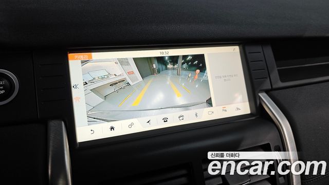Land Rover Discovery Sport 2.0 TD4 SE 2019 — фото 15
