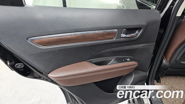 Renault Korea QM6 2.0 LPe RE Signature 2WD 2020 — фото 31