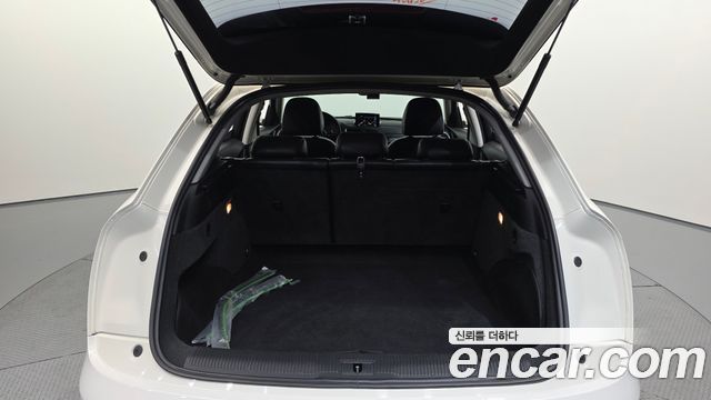 Audi Q3 2.0 TDI Quattro Dynamic 8U 2014 — фото 24