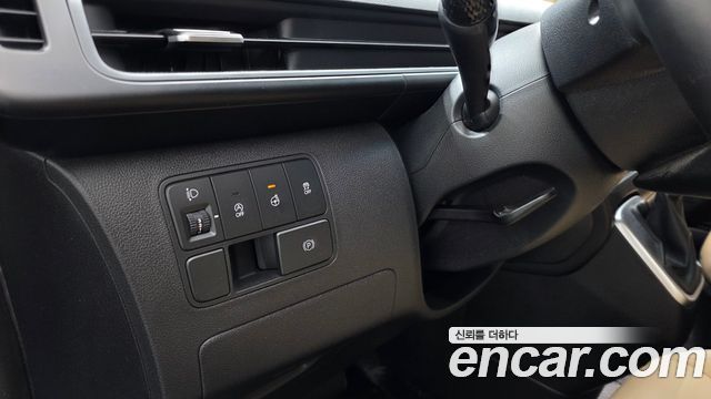 Hyundai Staria Cargo 5-Seater Modern 2022 — фото 19
