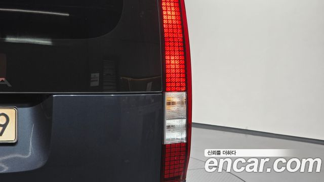 Hyundai Staria Cargo 5-Seater Modern 2022 — фото 23