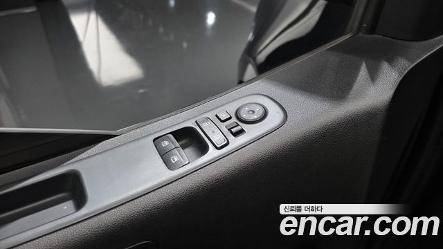 Hyundai Staria Cargo 5-Seater Modern 2022 — фото 29