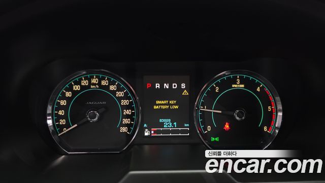 Jaguar XF 2.2D Luxury X250 2015 — фото 8