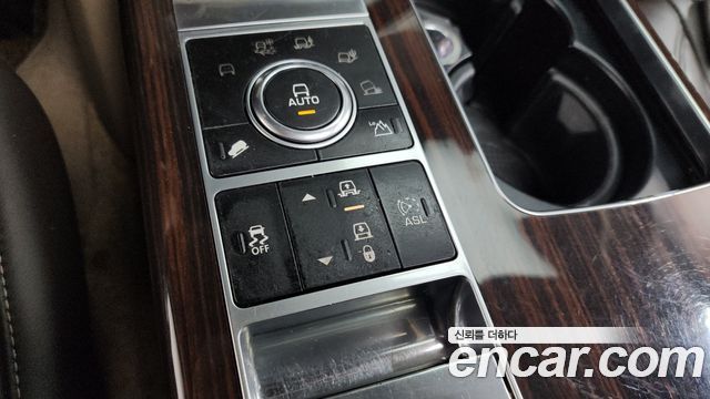 Land Rover Range Rover (IV) 4.4 SDV8 AB DIESEL 2014 — фото 9