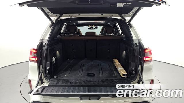 BMW X5M (G05) 4.4 Competition 2021 — фото 16
