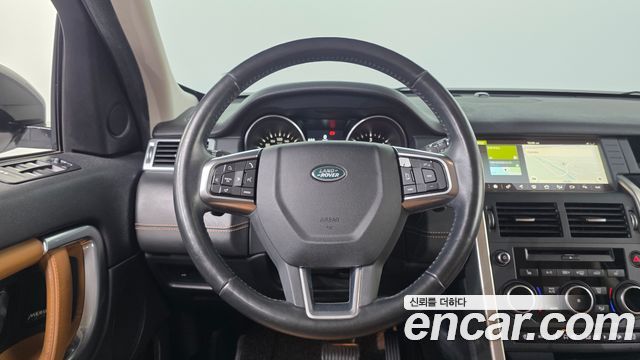 Land Rover Discovery Sport 2.0 TD4 HSE Luxury 2018 — фото 18