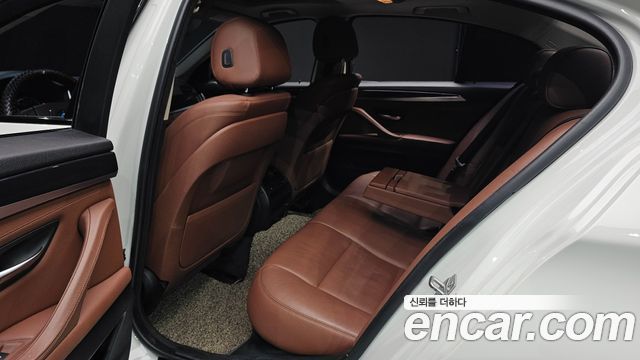 BMW 5 Series (F10) 520d M Aero Dynamic 2016 — фото 12