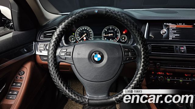 BMW 5 Series (F10) 520d M Aero Dynamic 2016 — фото 13