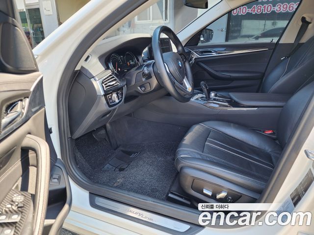 BMW 5 Series (G30) 520i Luxury 2018 — фото 8