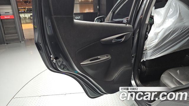 Chevrolet Spark Premier 2019 — фото 25