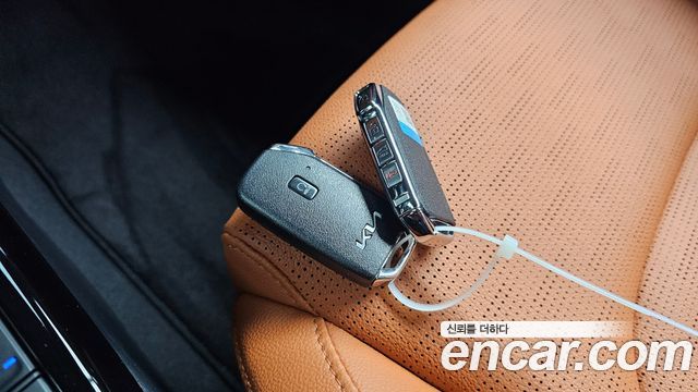Kia K3 (II) 1.6 Prestige 2024 — фото 15