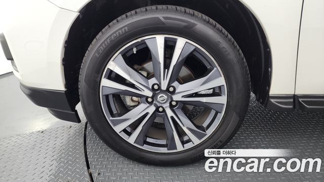 Nissan Pathfinder (IV) 3.5 4WD 2017 — фото 5