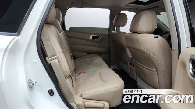 Nissan Pathfinder (IV) 3.5 4WD 2017 — фото 12