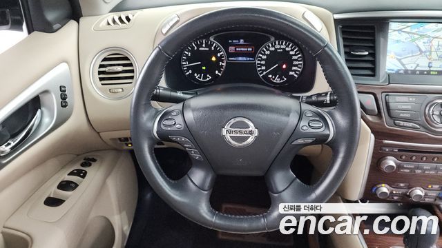 Nissan Pathfinder (IV) 3.5 4WD 2017 — фото 14