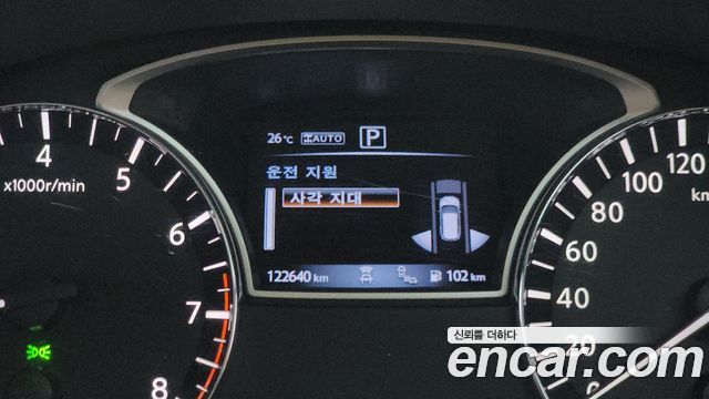 Nissan Pathfinder (IV) 3.5 4WD 2017 — фото 28