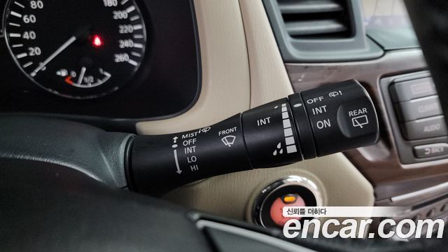 Nissan Pathfinder (IV) 3.5 4WD 2017 — фото 32