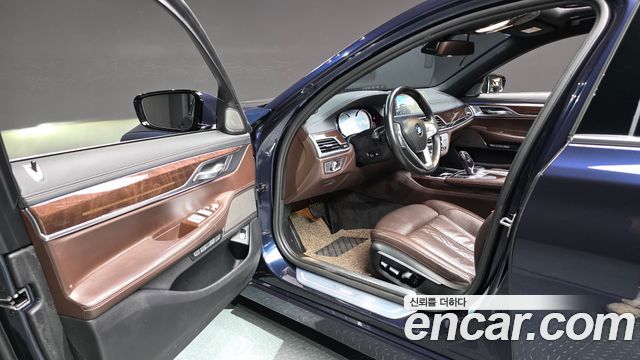 BMW 7 Series (G11) 730d xDrive 2016 — фото 10