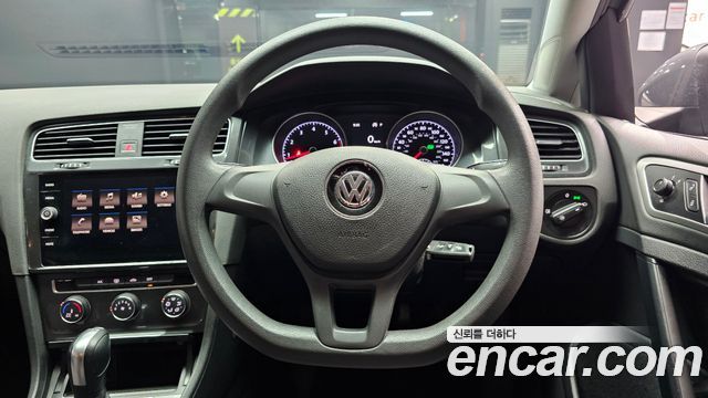 Volkswagen Golf (VII) 1.4 TSI 2017 — фото 13