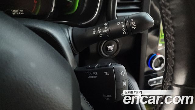 Renault Korea QM6 2.0 GDe PREMIERE 2WD 2020 — фото 30