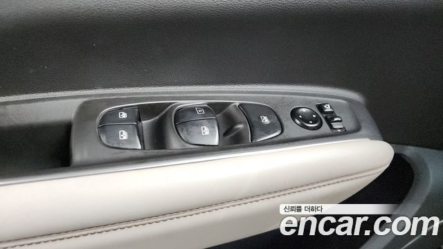 Renault Korea QM6 2.0 GDe PREMIERE 2WD 2020 — фото 37