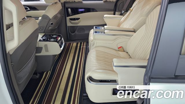 Kia Carnival (IV) Gasoline 9-Seater Hi-Limousine Signature 2023 — фото 16