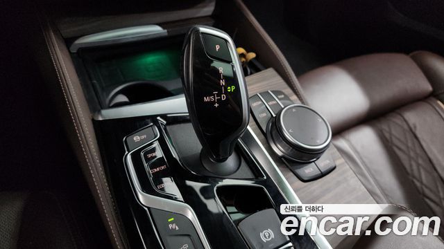 BMW 6 Series GT (G32) 620d Luxury 2020 — фото 9