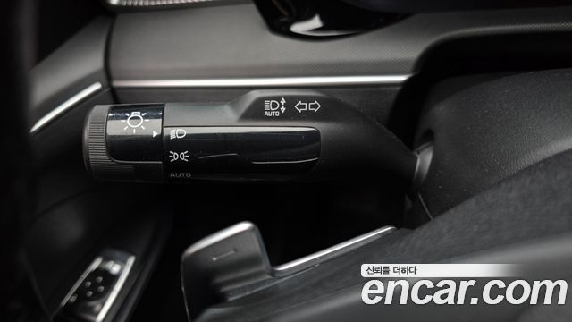 Kia K5 (III) 2.0 Prestige 2022 — фото 32