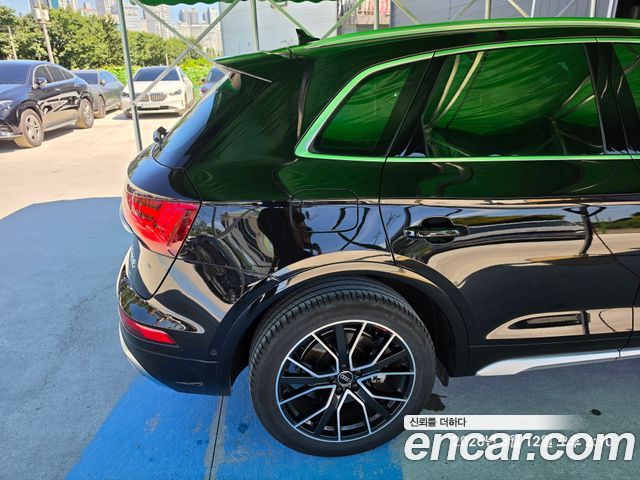 Audi Q5 (FY) 45 TFSI Quattro Premium 2024 — фото 8
