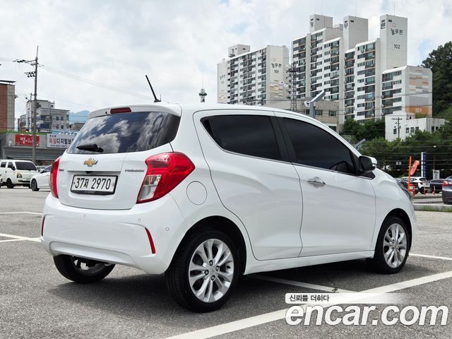 Chevrolet Spark Premier 2019 — фото 4