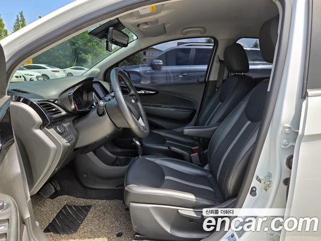 Chevrolet Spark Premier 2019 — фото 8