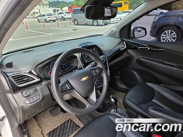 Chevrolet Spark Premier 2019 — фото 9