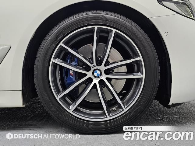 BMW 5 Series (G30) 520i M Sport 2021 — фото 5