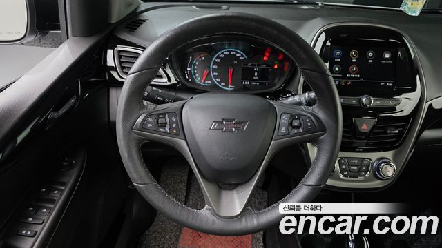 Chevrolet Spark Red Pick Edition 2022 — фото 13