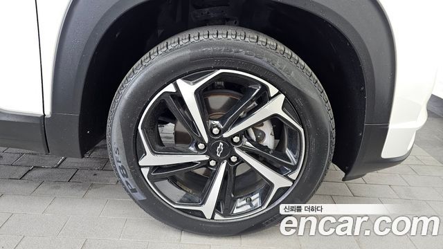 Chevrolet Trailblazer 1.3 Turbo 4WD RS 2022 — фото 21