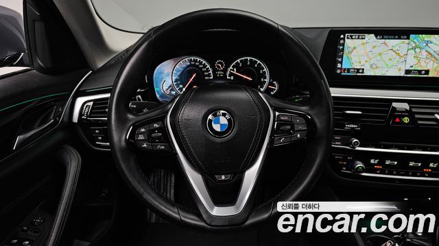 BMW 5 Series (G30) 520i Luxury 2018 — фото 12