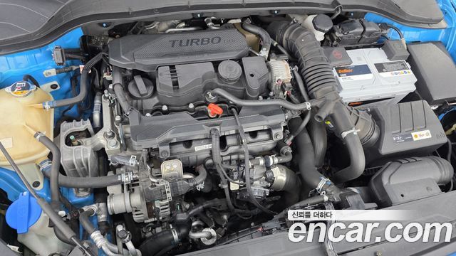 Hyundai Kona Gasoline 1.6 Turbo 2WD Smart 2021 — фото 6