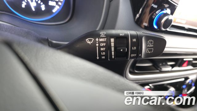 Hyundai Kona Gasoline 1.6 Turbo 2WD Smart 2021 — фото 36