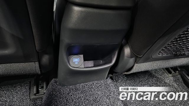 Hyundai Kona Gasoline 1.6 Turbo 2WD Smart 2021 — фото 39