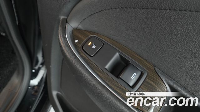 Chevrolet Malibu 1.3 Turbo Perfect Black Prime Safety 2019 — фото 16