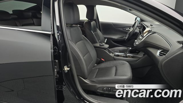 Chevrolet Malibu 1.3 Turbo Perfect Black Prime Safety 2019 — фото 26