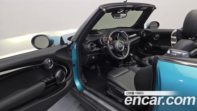 MINI Cooper Convertible Standard 3rd Generation 2018 — фото 10