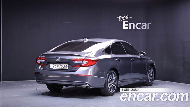 Honda Accord (X) 2.0 Hybrid Touring 2020 — фото 2