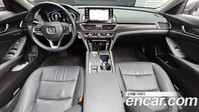 Honda Accord (X) 2.0 Hybrid Touring 2020 — фото 7