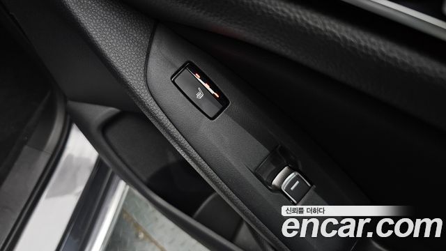 Honda Accord (X) 2.0 Hybrid Touring 2020 — фото 17
