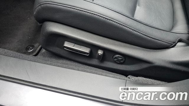 Honda Accord (X) 2.0 Hybrid Touring 2020 — фото 32