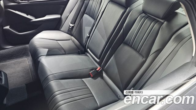 Honda Accord (X) 2.0 Hybrid Touring 2020 — фото 33