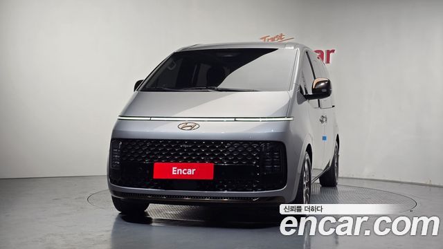 Hyundai Staria Lounge 7-Seater Inspiration 2023 — фото 3